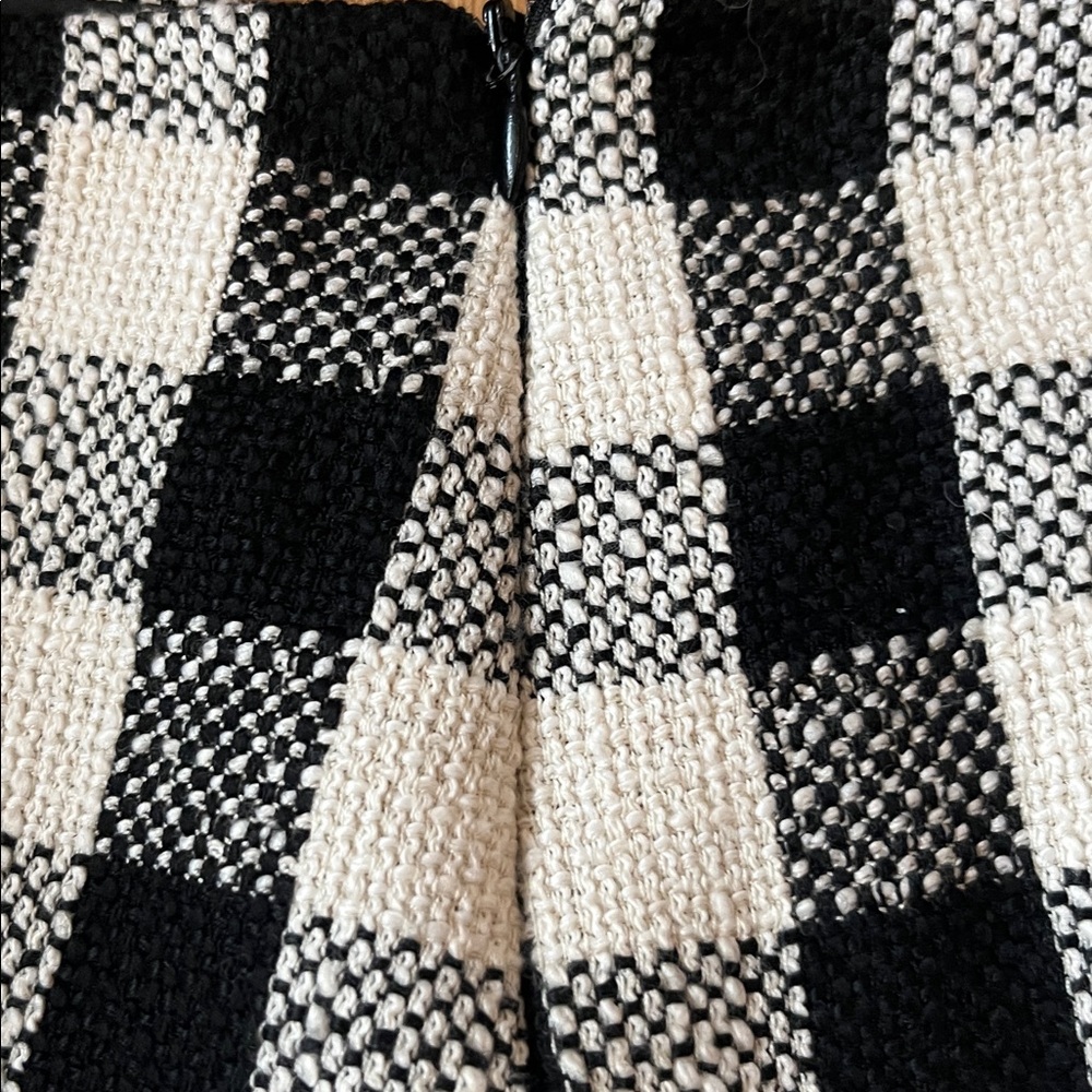 Tristan Monochrome Checkered Pencil Skirt - Picture 6 of 7